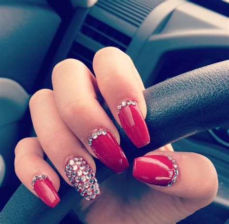 red prom nails|your classy look prom nails.